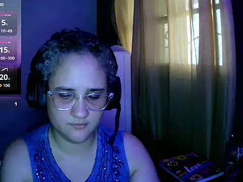 lolalicious 758 online show from September 10, 2025, 9:47 pm