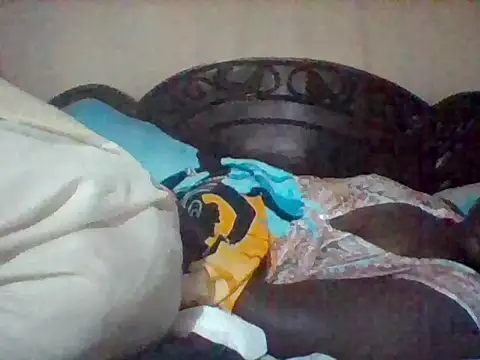 missarpie online show from November 27, 2025, 4:40 pm