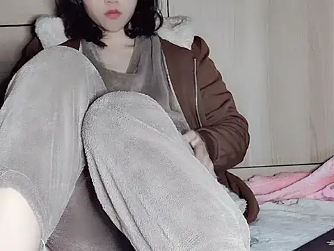 Snapshot of Pink_cream chatting on February 7, 2025, 3:52 pm Pink cream online show from February 7, 2025, 3:52 pm