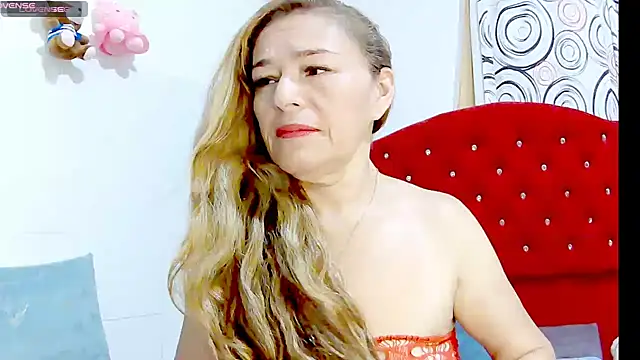 Snapshot of GoddessMature chatting on May 28, 2026, 2:56 pm GoddessMature online show from May 28, 2026, 2:56 pm