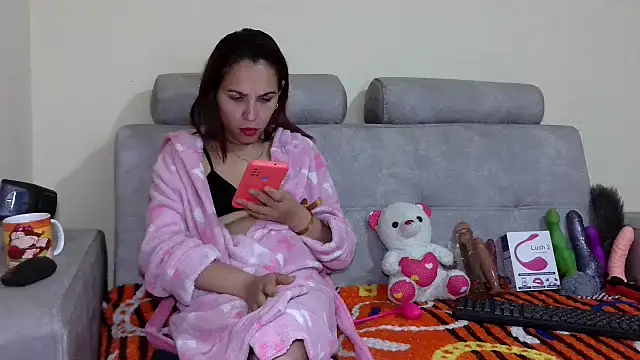 Snapshot of PenelopeHot_91 chatting on January 30, 2025, 9:14 pm PenelopeHot 91 online show from January 30, 2025, 9:14 pm