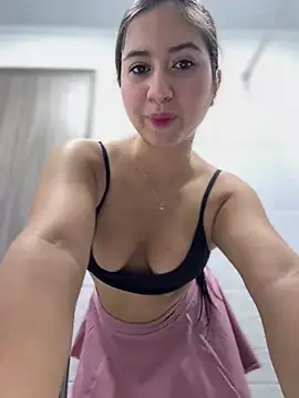 Snapshot of VAL_PRINCESS chatting on March 12, 2025, 12:09 am VAL PRINCESS online show from March 12, 2025, 12:09 am