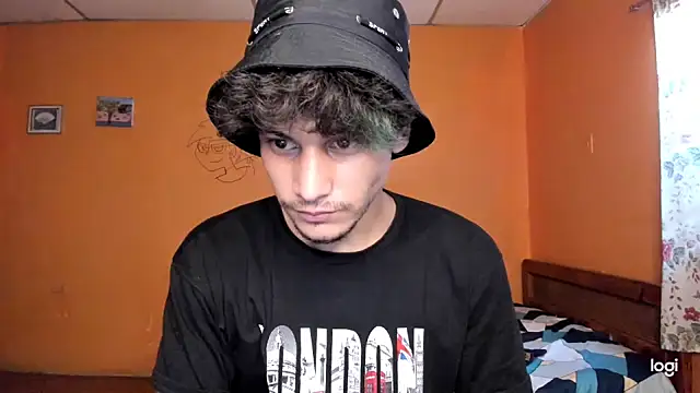 guy master online show from October 16, 2025, 7:44 pm