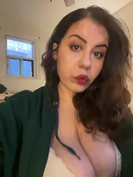 Snapshot of holyeroticss chatting on September 25, 2025, 10:05 pm holyeroticss online show from September 25, 2025, 10:05 pm