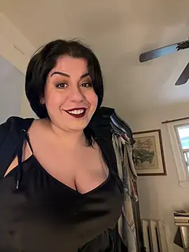 Snapshot of holyeroticss chatting on March 2, 2025, 3:30 pm holyeroticss online show from March 2, 2025, 3:30 pm