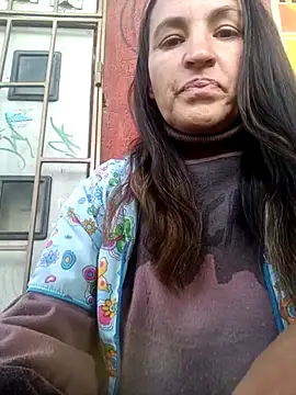 Snapshot of Divalive_28 chatting on October 21, 2025, 6:51 pm Divalive 28 online show from October 21, 2025, 6:51 pm