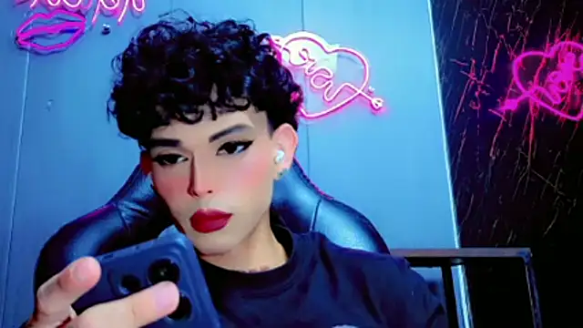 Marian LV online show from November 21, 2025, 2:27 pm