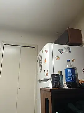 PhatAss Kummmilla online show from November 30, 2025, 7:42 am