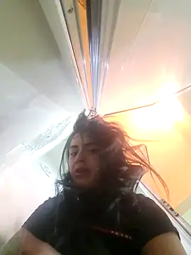 valeriamessal1na online show from December 30, 2024, 1:04 am