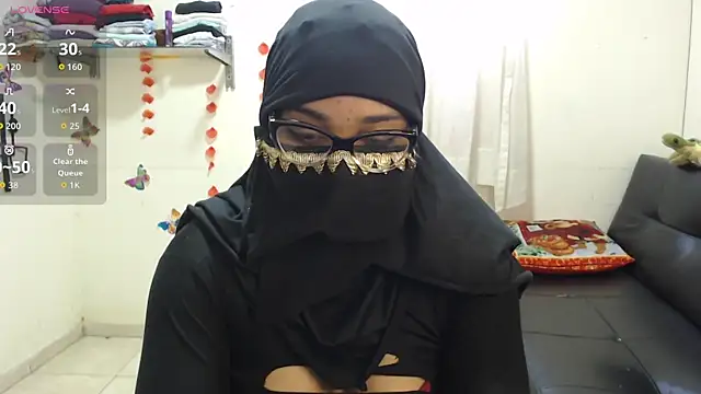 Snapshot of Aaliyah_brown chatting on September 24, 2025, 2:01 pm Aaliyah brown online show from September 24, 2025, 2:01 pm