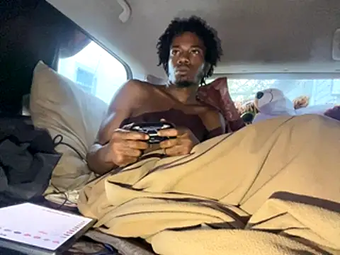 SlimeCrownzOut5 online show from November 9, 2025, 1:26 pm