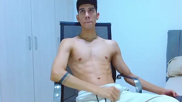 Snapshot of jhony-sex chatting on October 10, 2025, 6:47 am jhony-sex online show from October 10, 2025, 6:47 am