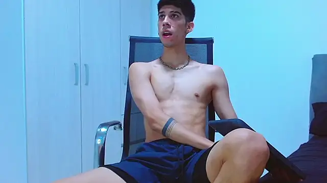 Snapshot of jhony-sex chatting on November 6, 2025, 8:29 am jhony-sex online show from November 6, 2025, 8:29 am