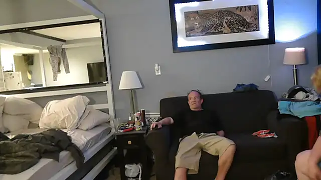 justjerkinaround666 online show from March 17, 2025, 11:57 pm