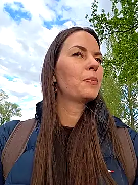 NoraDevot online show from April 21, 2026, 4:46 pm