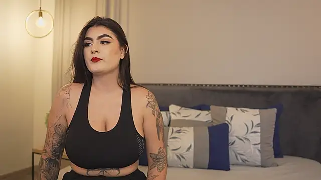 IrisBaker online show from February 14, 2026, 10:54 pm