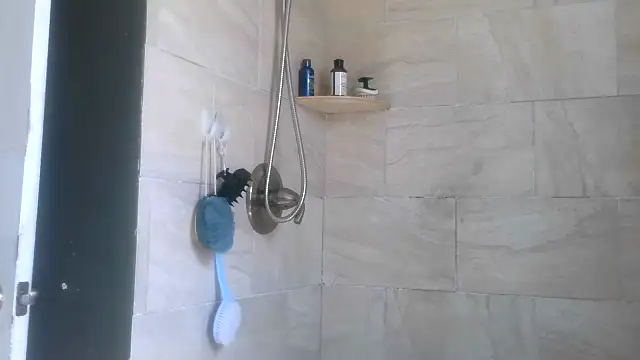 paytonkelly online show from April 7, 2026, 5:37 pm