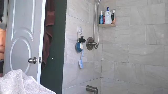 Snapshot of paytonkelly chatting on January 8, 2026, 3:29 pm paytonkelly online show from January 8, 2026, 3:29 pm