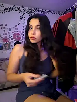 xlalitaxxx online show from January 1, 2025, 2:19 am