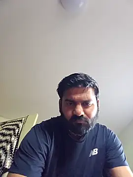 Snapshot of hard_dick011 chatting on May 8, 2026, 5:17 pm hard dick011 online show from May 8, 2026, 5:17 pm