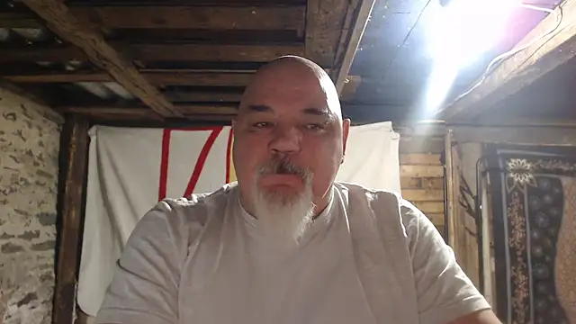 Snapshot of Newfiesausage1972 chatting on January 13, 2026, 10:08 am Newfiesausage1972 online show from January 13, 2026, 10:08 am