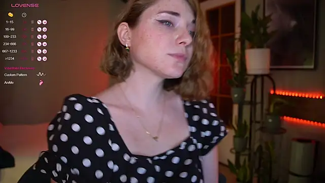 Snapshot of Your_phobia chatting on November 10, 2025, 7:08 pm Your phobia online show from November 10, 2025, 7:08 pm