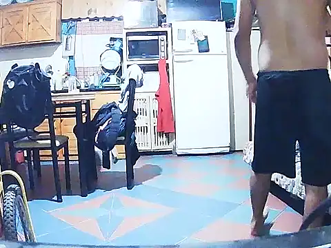 Snapshot of DiAntool chatting on February 12, 2026, 4:01 am DiAntool online show from February 12, 2026, 4:01 am