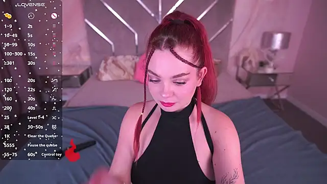 CarolinaDia online show from February 27, 2025, 11:48 pm