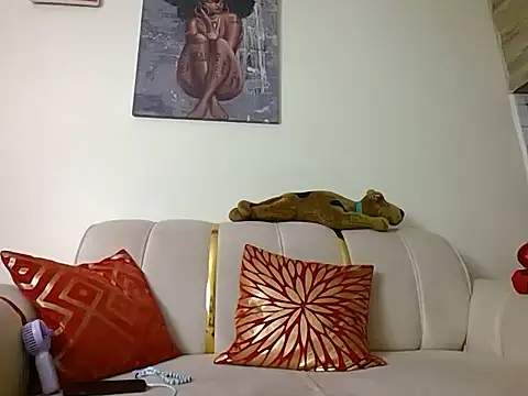 hoely grail01 online show from April 1, 2026, 9:12 pm