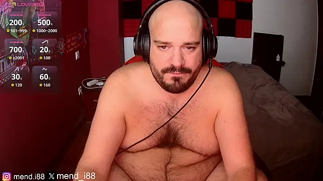 menditeta1 online show from October 9, 2025, 8:53 pm