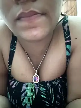 Divya girl online show from April 14, 2026, 10:48 pm