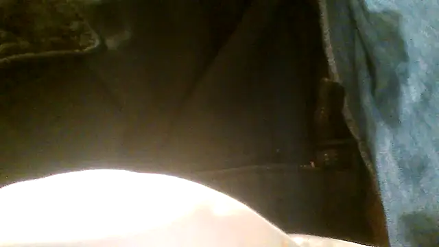 Snapshot of nuttinbuttcock69 chatting on May 27, 2026, 4:14 pm nuttinbuttcock69 online show from May 27, 2026, 4:14 pm