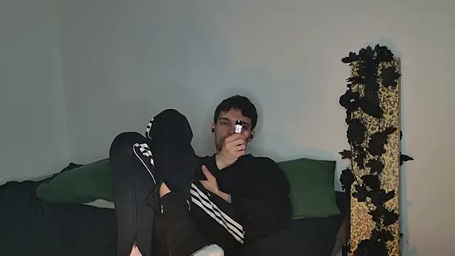 JackDesFeux online show from November 11, 2025, 10:47 pm