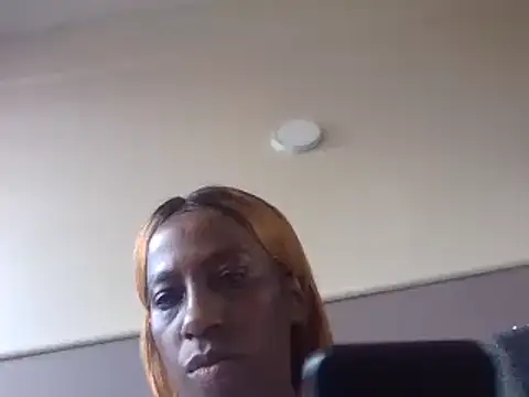 AfricanPrincesss2 online show from January 8, 2025, 1:41 pm