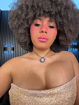 Snapshot of kendall_coxx chatting on July 14, 2026, 6:40 am kendall coxx online show from July 14, 2026, 6:40 am
