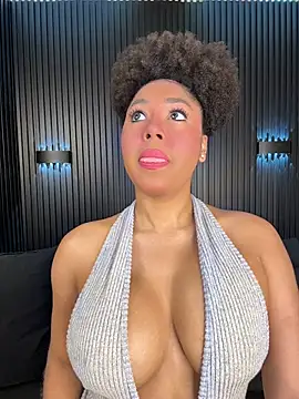 kendall coxx online show from April 18, 2026, 8:27 am