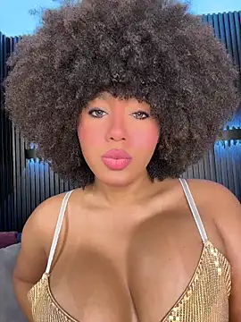 Snapshot of kendall_coxx chatting on May 4, 2026, 12:58 am kendall coxx online show from May 4, 2026, 12:58 am