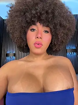 Snapshot of kendall_coxx chatting on May 8, 2026, 2:48 am kendall coxx online show from May 8, 2026, 2:48 am