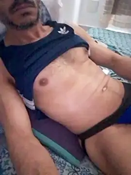 Snapshot of funguybr36 chatting on November 26, 2025, 6:19 pm funguybr36 online show from November 26, 2025, 6:19 pm