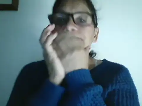 titssmall123 online show from February 18, 2025, 10:49 am