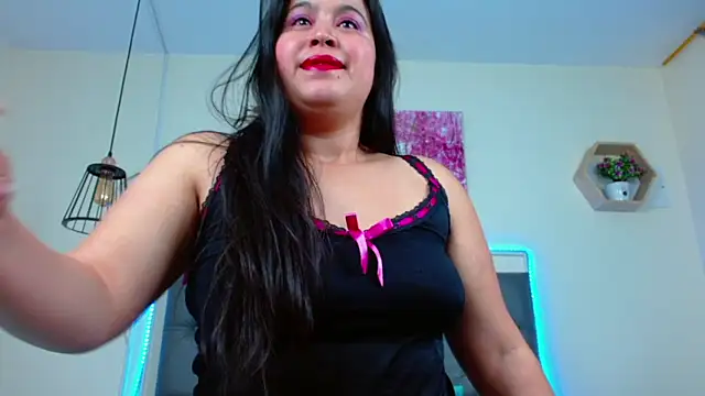 mia xx1 online show from February 8, 2025, 4:03 am