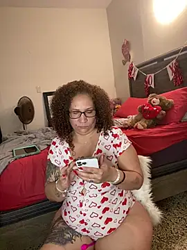 ladycreamypr2 online show from March 1, 2026, 11:27 pm