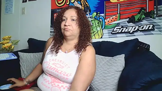 Snapshot of ladycreamypr2 chatting on June 11, 2026, 9:56 pm ladycreamypr2 online show from June 11, 2026, 9:56 pm