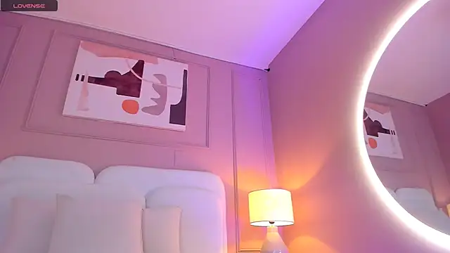 aria greco online show from April 9, 2026, 2:57 am