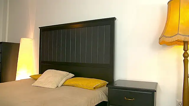 Yanira Muslim online show from February 4, 2026, 5:02 am