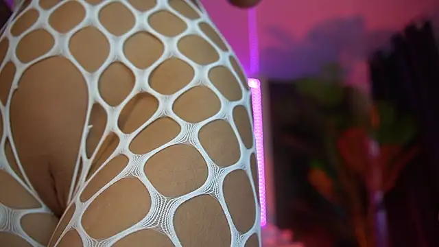 MolyStone online show from March 17, 2026, 6:38 am