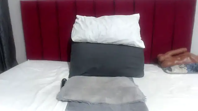 Mochabae online show from October 24, 2025, 4:00 am