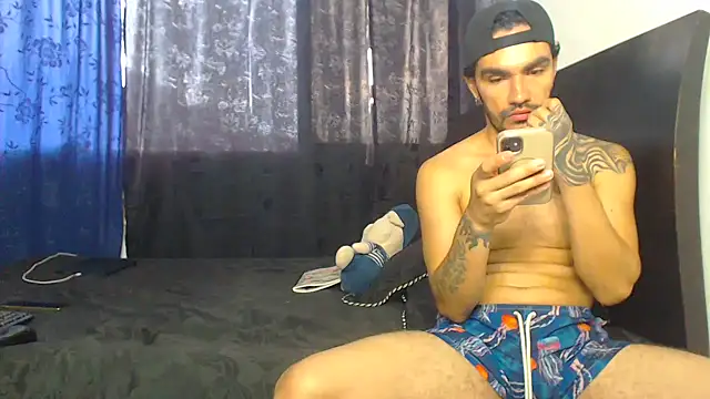 Hot Sharks  online show from April 5, 2026, 9:54 pm