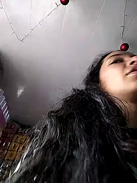 rebekka simpson online show from November 19, 2025, 8:53 pm