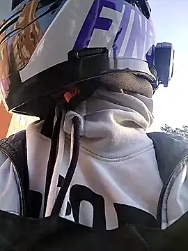 rebekka simpson online show from February 5, 2026, 12:12 pm